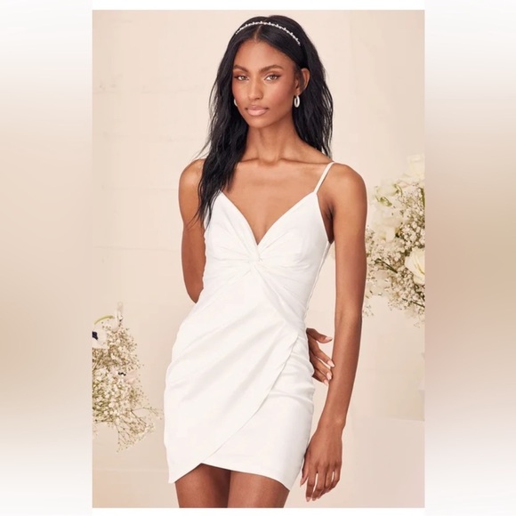 Lulu’s White Dress - Picture 2 of 6